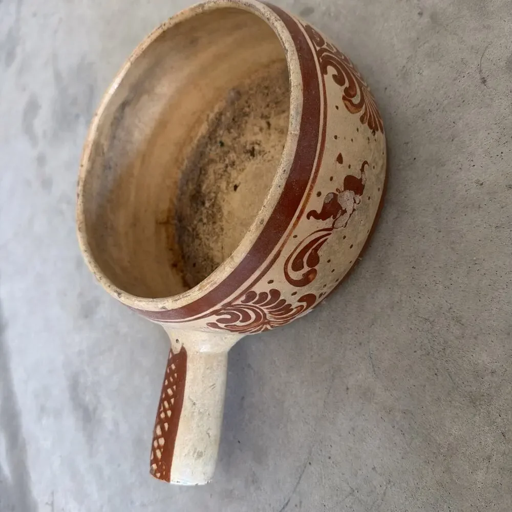 Vintage Mexican Cookware/Decor Ceramic Pottery‎ w/ Handle Great For Plants